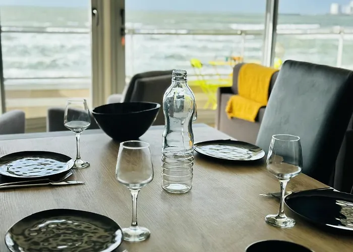 Appartamento Rénové à Neuf Avec Vue Imprenable Sur La Baie Des Sables D Olonne 6 Pers